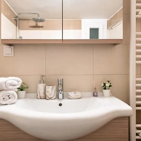 Porto Sea View - A. Svolou 29